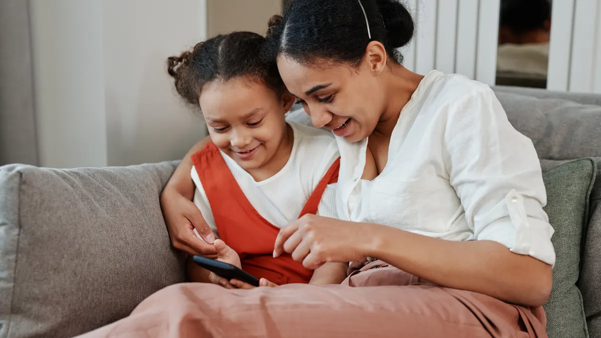 How to Set App Time Limits on iPhone, Android, and Chromebooks